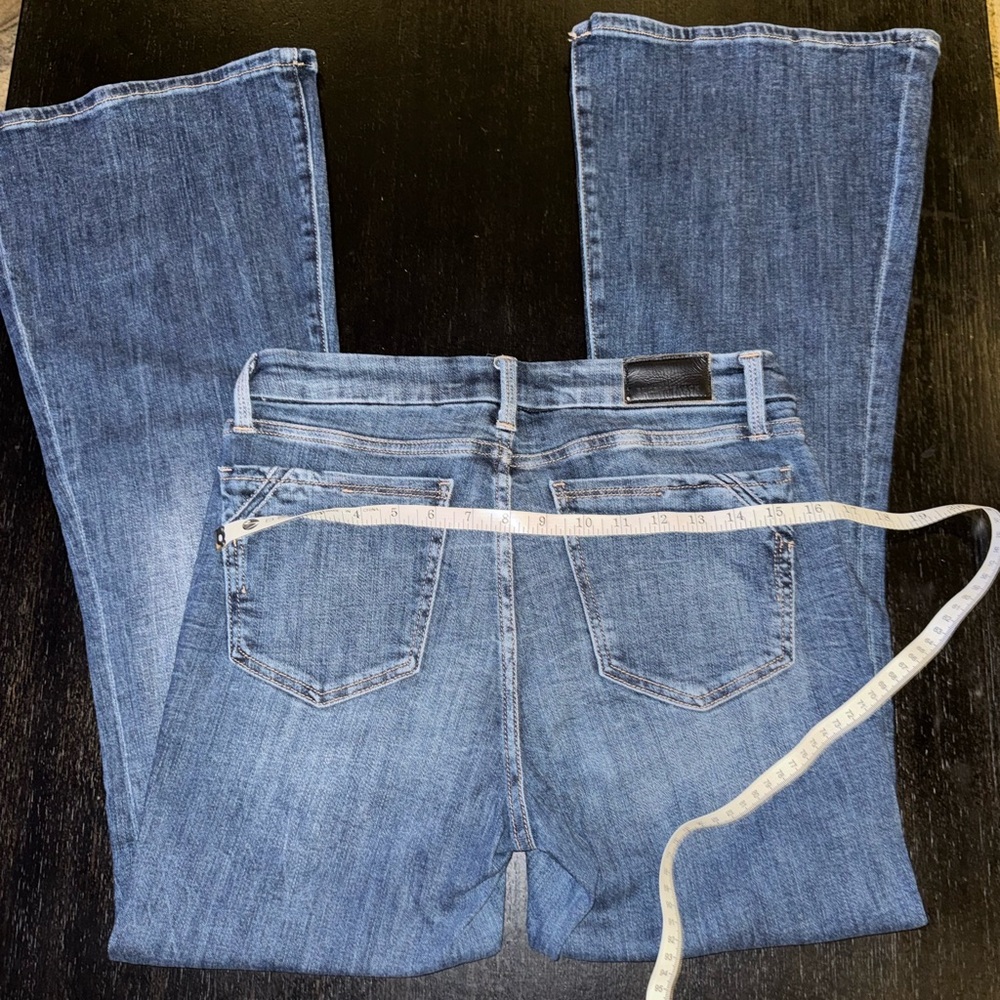•Buckle Blue Flare Jeans• - Picture 3 of 6